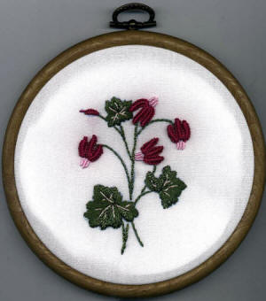 Brazilian Embroidery Design JDR 184 Mini Cyclamen